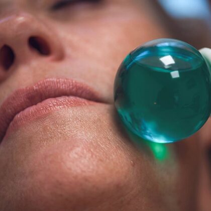 Atjaunojošās sejas masāžas Jelgavā